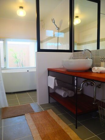 Imagen general del Hotel Somos. Foto 11