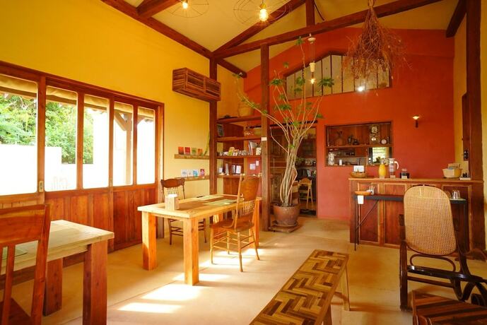 Imagen general del Hotel Somos. Foto 12