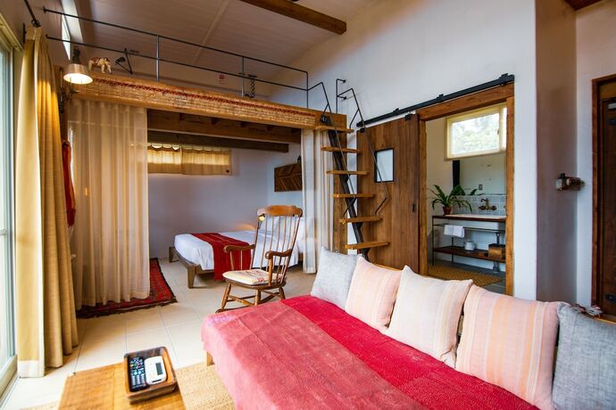 Imagen general del Hotel Somos. Foto 14