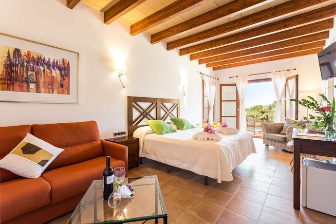 Imagen de la habitación del Hotel Son Ametler. Foto 4