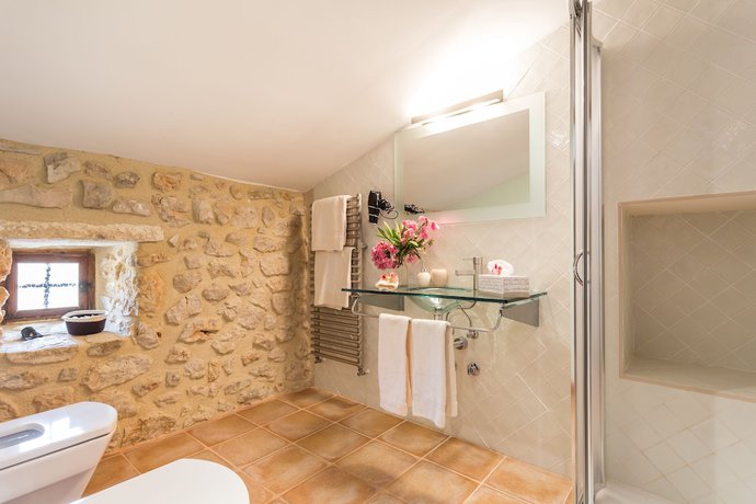 Imagen de la habitación del Hotel Son Ametler. Foto 16