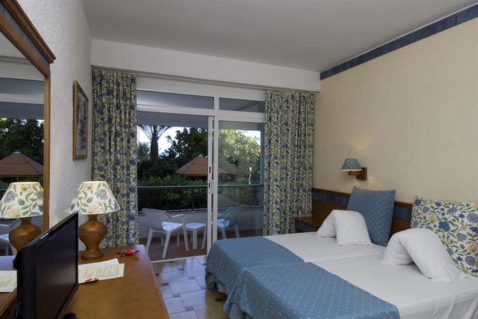 Imagen de la habitación del Hotel Son Baulo, Ca'n Picafort. Foto 6