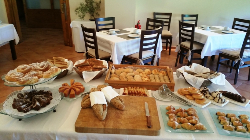 Imagen del bar/restaurante del Hotel Son Corb Boutique. Foto 4