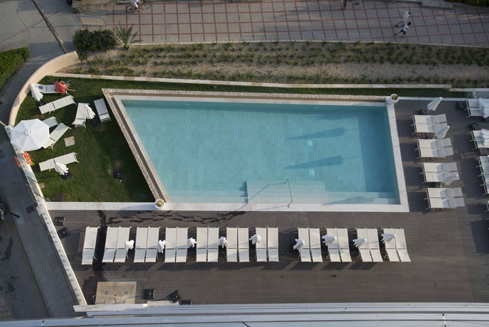 Imagen de la piscina del Hotel Son Moll Sentits and Spa. Foto 22