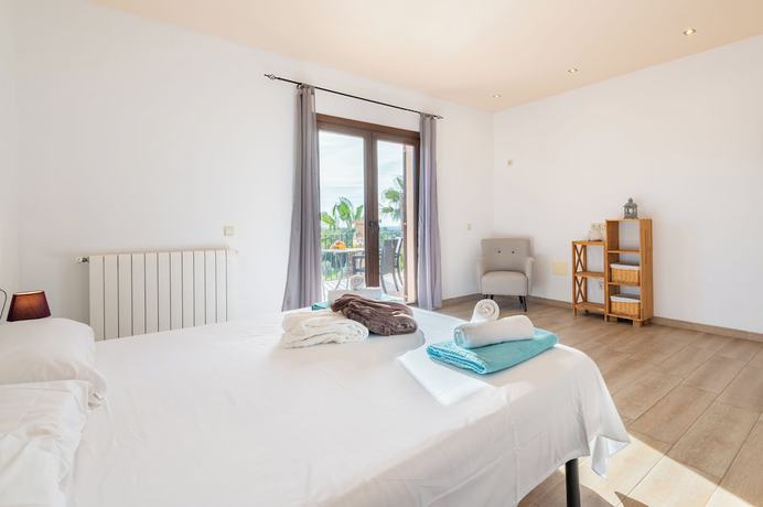 Imagen de la habitación del Hotel Son Sampoli Suites Adults Only. Foto 3