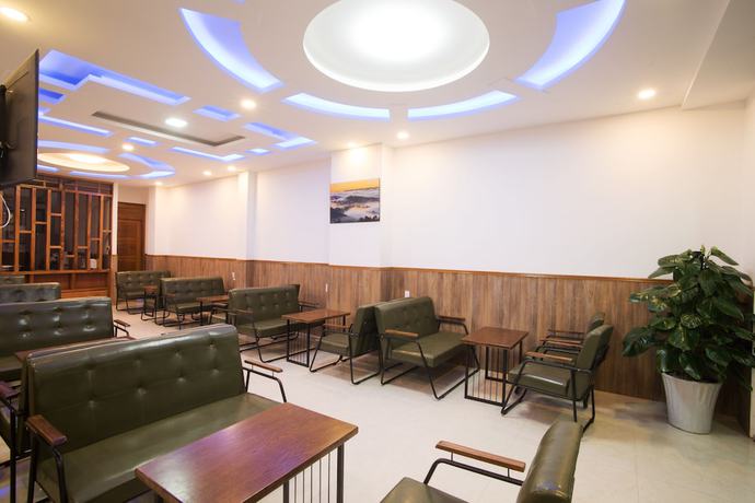 Imagen de los interiores del Hotel Son Trang Da Lat. Foto 17