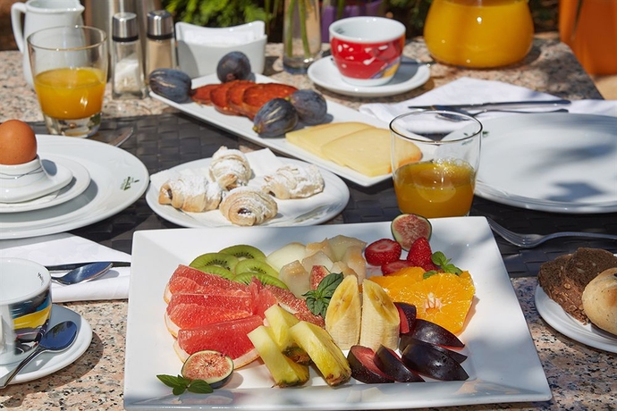 Imagen del bar/restaurante del Hotel Son Trobat Wellness and Spa. Foto 4