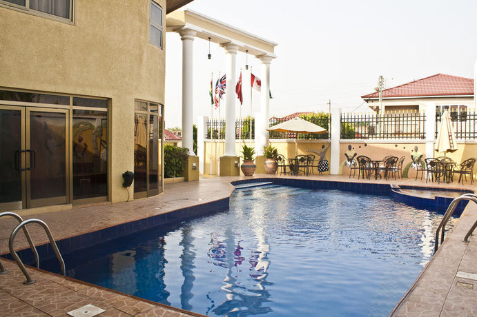 Imagen general del Hotel Sonant Court. Foto 11