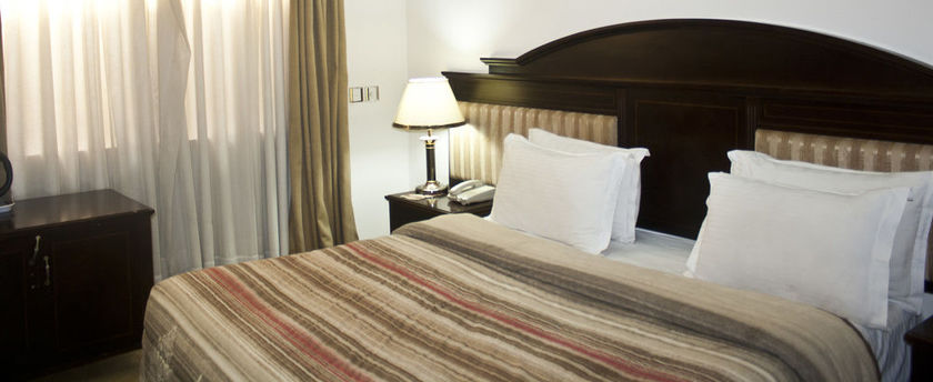 Imagen general del Hotel Sonant Court. Foto 6