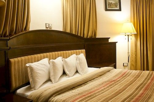 Imagen general del Hotel Sonant Court. Foto 7