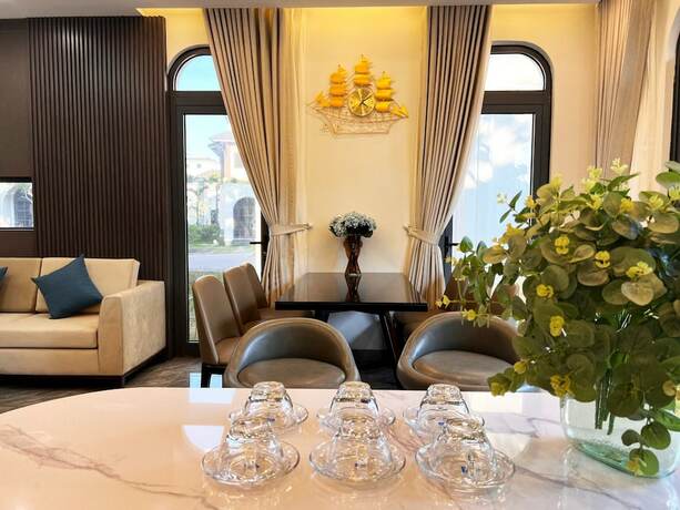 Imagen general del Hotel Sonasea Villa Van Don By Mapstar. Foto 12