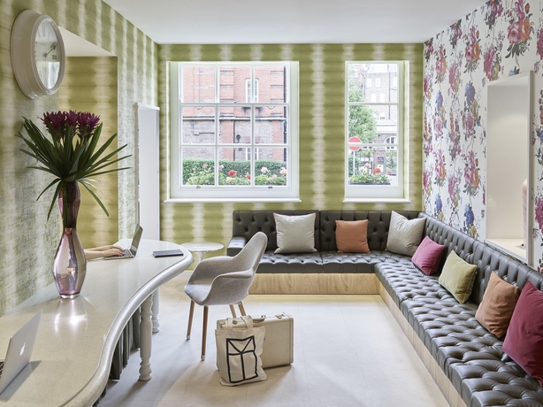Imagen de los interiores del Hotel Sonder Chelsea Green. Foto 16
