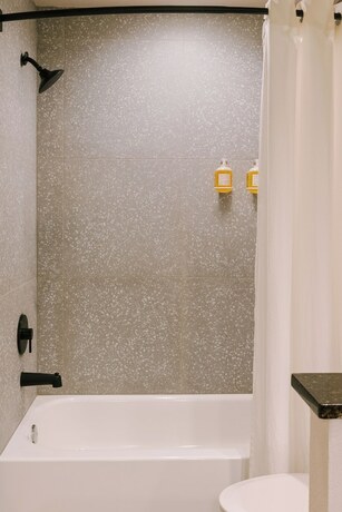 Imagen general del Hotel Sonder Cirrus. Foto 2