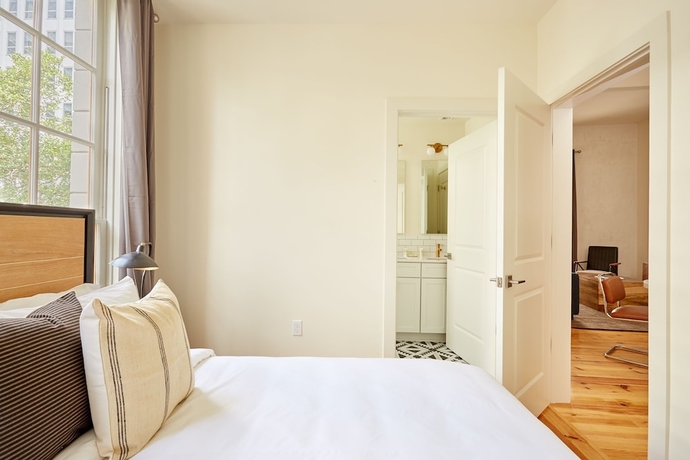 Imagen de la habitación del Hotel Sonder The Louie. Foto 10