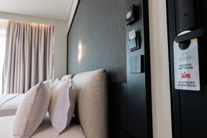 Imagen de la habitación del Hotel Sondor. Foto 9