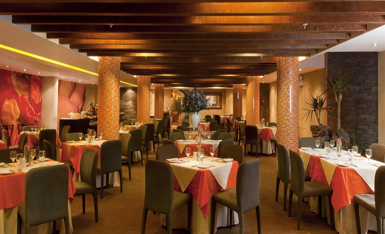 Imagen del bar/restaurante del Hotel Sonesta Cusco. Foto 4