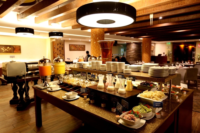 Imagen del bar/restaurante del Hotel Sonesta Cusco. Foto 8