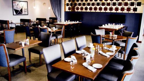 Imagen del bar/restaurante del Hotel Sonesta Denver Downtown. Foto 3