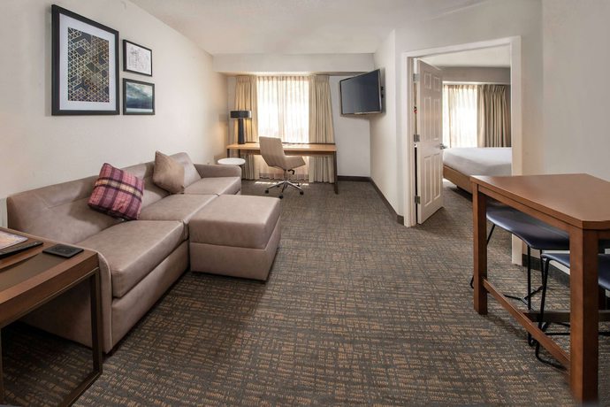 Imagen de la habitación del Hotel Sonesta ES Suites Baltimore BWI Airport. Foto 7