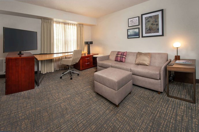 Imagen de la habitación del Hotel Sonesta ES Suites Baltimore BWI Airport. Foto 11