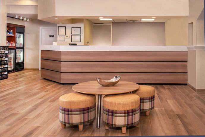 Imagen de los interiores del Hotel Sonesta ES Suites Baltimore BWI Airport. Foto 18