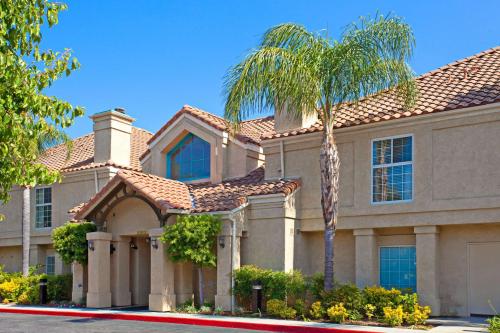 Imagen general del Hotel Sonesta ES Suites Chatsworth. Foto 1