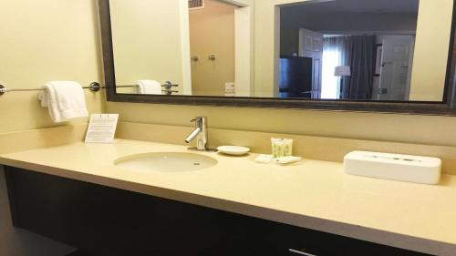 Imagen general del Hotel Sonesta ES Suites Chatsworth. Foto 8