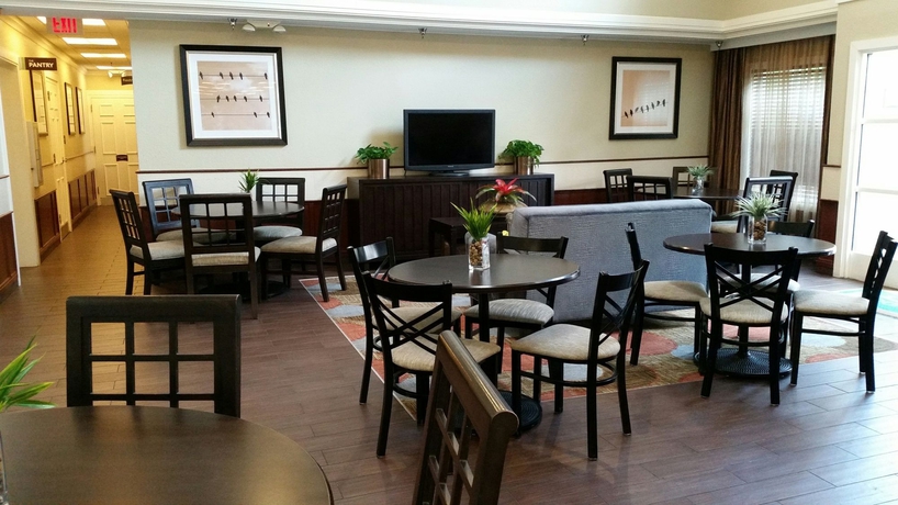 Imagen de los interiores del Hotel Sonesta ES Suites Lake Buena Vista. Foto 10