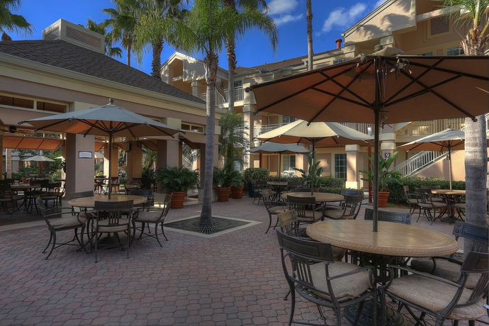 Imagen de los exteriores del Hotel Sonesta ES Suites Lake Buena Vista. Foto 8