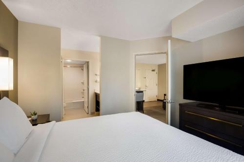 Imagen de la habitación del Hotel Sonesta ES Suites Parsippany Morris Plains. Foto 15