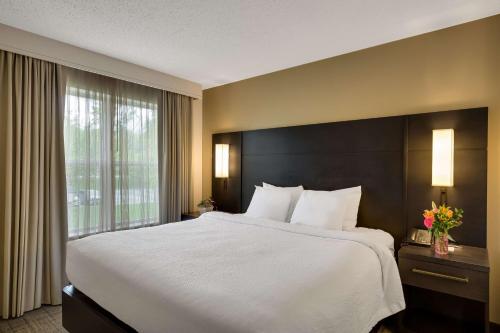 Imagen de la habitación del Hotel Sonesta ES Suites Parsippany Morris Plains. Foto 19