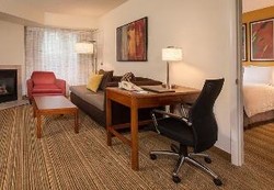 Imagen de la habitación del Hotel Sonesta ES Suites Raleigh Durham Airport Morrisville. Foto 15