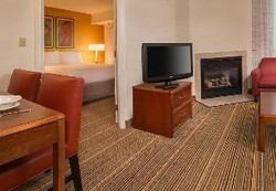 Imagen de la habitación del Hotel Sonesta ES Suites Raleigh Durham Airport Morrisville. Foto 24