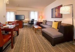 Imagen de la habitación del Hotel Sonesta ES Suites Raleigh Durham Airport Morrisville. Foto 25