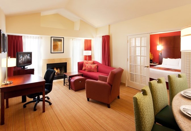 Imagen de la habitación del Hotel Sonesta ES Suites Tempe. Foto 5