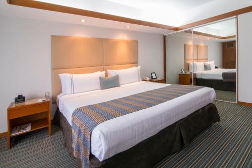 Imagen de la habitación del Hotel Sonesta El Olivar Lima. Foto 9