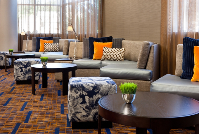 Imagen de los interiores del Hotel Sonesta Emeryville - San Francisco Bay Bridge. Foto 9