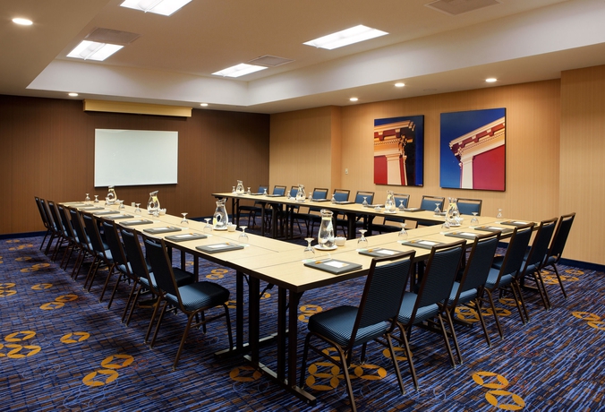 Imagen de los interiores del Hotel Sonesta Emeryville - San Francisco Bay Bridge. Foto 14