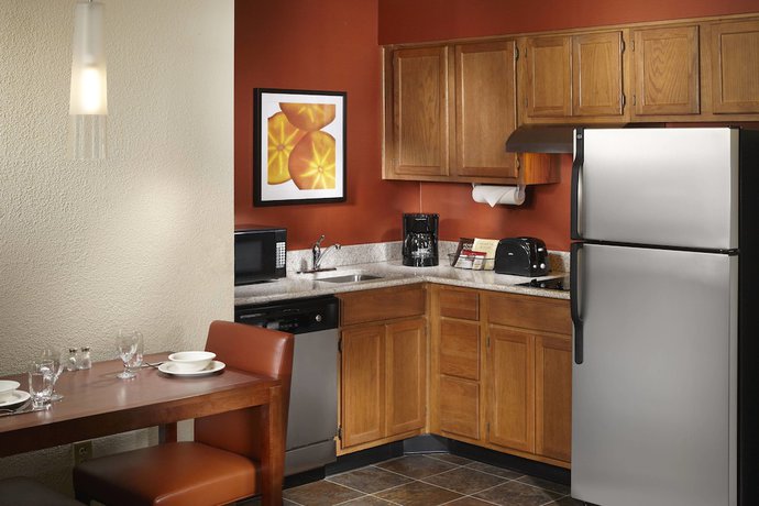 Imagen de la habitación del Hotel Sonesta Es Suites Atlanta Kennesaw Town Center. Foto 8