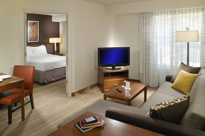 Imagen de la habitación del Hotel Sonesta Es Suites Atlanta Kennesaw Town Center. Foto 10