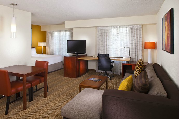 Imagen de la habitación del Hotel Sonesta Es Suites Birmingham Homewood. Foto 8