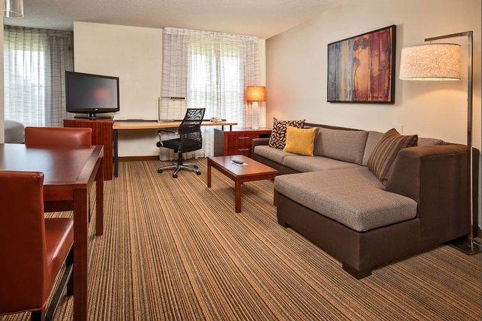 Imagen de la habitación del Hotel Sonesta Es Suites Charleston. Foto 16