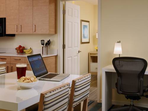 Imagen de la habitación del Hotel Sonesta Es Suites Princeton. Foto 1
