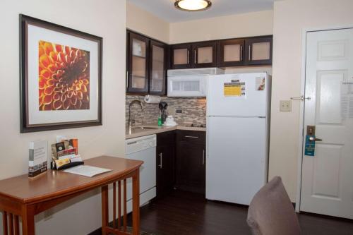 Imagen de la habitación del Hotel Sonesta Es Suites San Antonio Northwest - Medical Center. Foto 17