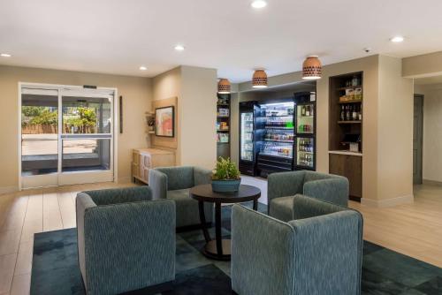 Imagen general del Hotel Sonesta Es Suites San Francisco Airport Oyster Point Waterfront. Foto 5