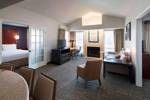 Imagen de la habitación del Hotel Sonesta Es Suites Scottsdale Paradise Valley. Foto 20