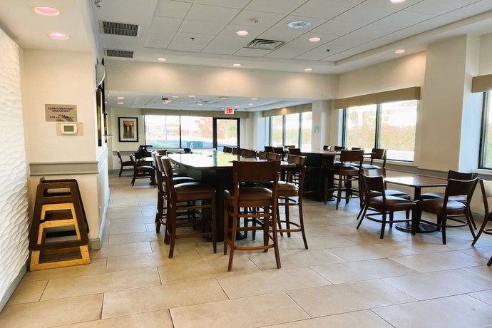 Imagen de los interiores del Hotel Sonesta Essential Atlantic City West. Foto 18