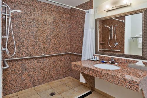 Imagen de la habitación del Hotel Sonesta Essential Columbus. Foto 17