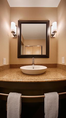 Imagen de la habitación del Hotel Sonesta Essential Indianapolis Airport. Foto 6