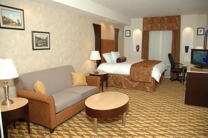 Imagen de la habitación del Hotel Sonesta Essential Savannah. Foto 10